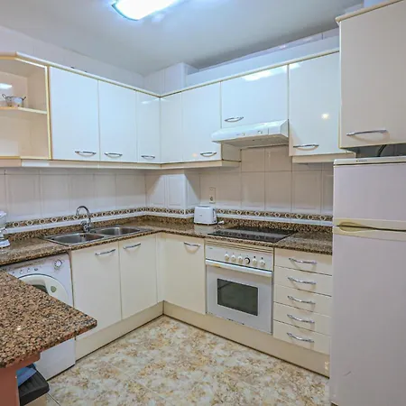 Litoral Costa Dorada - Living Park Only Families