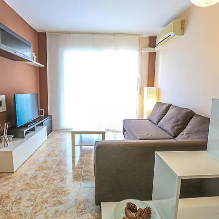 Living Park - Only Families Apartment Salou