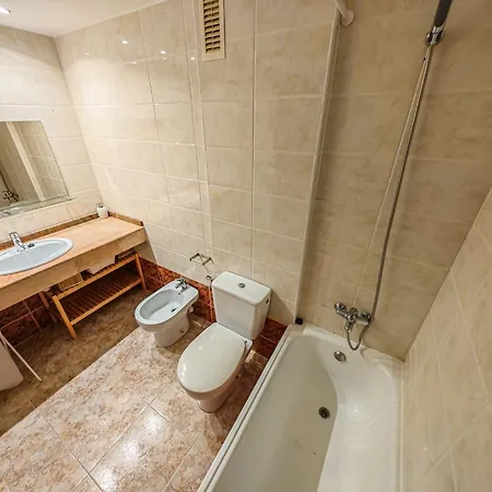 Litoral Costa Dorada - Living Park Only Families Apartment *