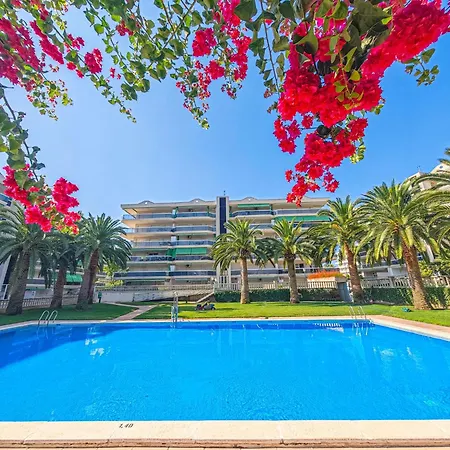 Litoral Costa Dorada - Living Park Only Families *