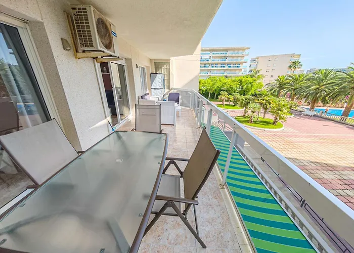 Апартаменты Litoral Costa Dorada - Living Park Only Families *