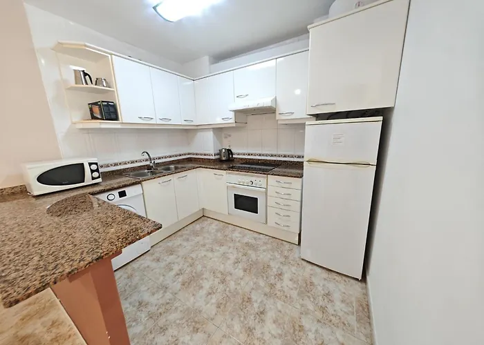 Litoral Costa Dorada - Living Park Only Families *